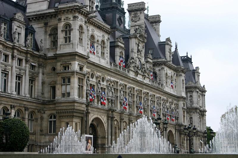 Paris (70), Rathaus.JPG